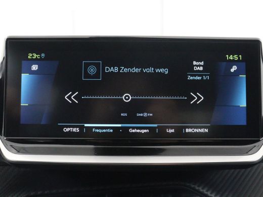 Peugeot e-208 | SOH 92,2% | Half leder | Stoelverwarming | Navigatie | Climate control | Carplay | Camera | Par... ActivLease financial lease