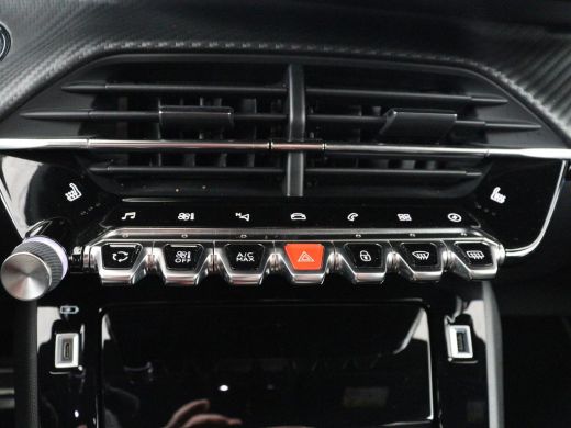 Peugeot e-208 | SOH 92,2% | Half leder | Stoelverwarming | Navigatie | Climate control | Carplay | Camera | Par... ActivLease financial lease