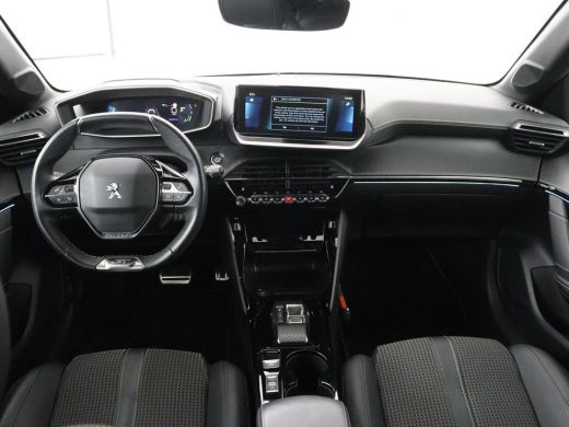 Peugeot e-208 | SOH 92,2% | Half leder | Stoelverwarming | Navigatie | Climate control | Carplay | Camera | Par... ActivLease financial lease