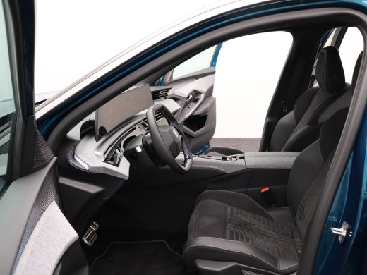 Peugeot e-3008 GT Avantage 210 74 kWh Navi | Airco | Cruise Control | Stoelverwarming | Camera | Apple Carplay/A... ActivLease financial lease
