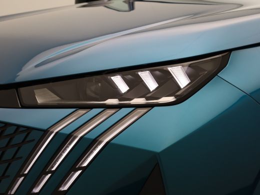 Peugeot e-3008 GT Avantage 210 74 kWh Navi | Airco | Cruise Control | Stoelverwarming | Camera | Apple Carplay/A... ActivLease financial lease