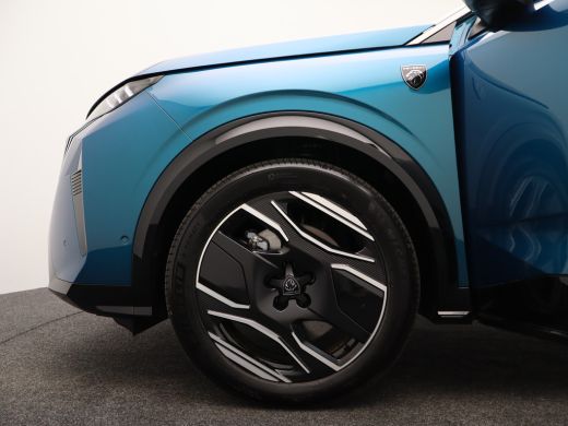 Peugeot e-3008 GT Avantage 210 74 kWh Navi | Airco | Cruise Control | Stoelverwarming | Camera | Apple Carplay/A... ActivLease financial lease