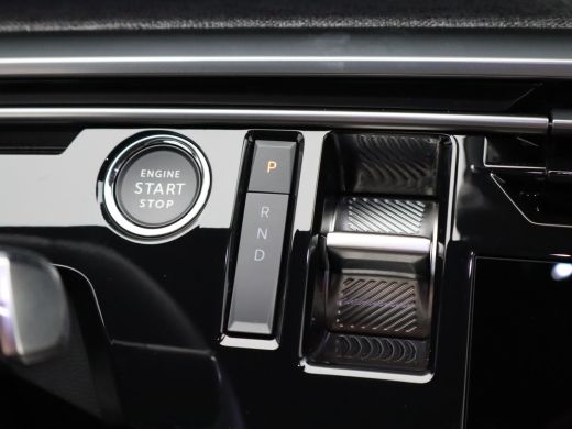 Peugeot e-3008 GT Avantage 210 74 kWh Navi | Airco | Cruise Control | Stoelverwarming | Camera | Apple Carplay/A... ActivLease financial lease