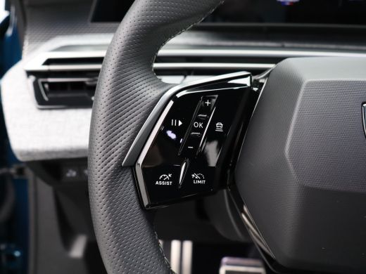 Peugeot e-3008 GT Avantage 210 74 kWh Navi | Airco | Cruise Control | Stoelverwarming | Camera | Apple Carplay/A... ActivLease financial lease
