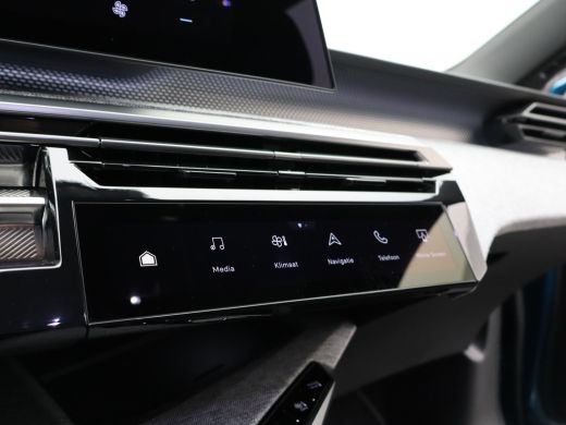 Peugeot e-3008 GT Avantage 210 74 kWh Navi | Airco | Cruise Control | Stoelverwarming | Camera | Apple Carplay/A... ActivLease financial lease