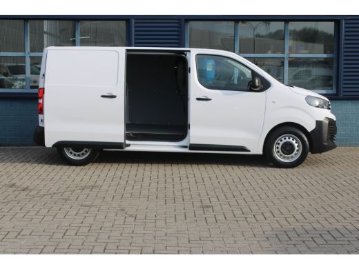 Peugeot e-Expert EV L2 75 kWh | 8 JAAR GARANTIE | CAMERA | NAVI | BETIMMERING | DRAADLOOS CARPLAY | COMFORT WAND | ActivLease financial lease