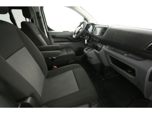 Peugeot e-Traveller Kombi 75 kWh L3H1 8 Zits | Snelladen | SOH 90% | Airco | Camera | Cruise | Parkeersensoren ActivLease financial lease