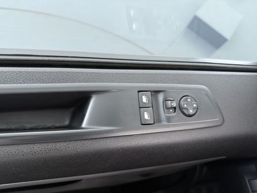 Peugeot Expert 2.0 BlueHDi 145 L3 | Achteruitrijcamera | Airco (automatisch) | Cruise control ActivLease financial lease