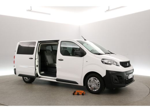 Peugeot e-Expert Kombi 75 kWh L3H1 Long Range 8 Zits | Snelladen | SOH 90% | Airco | Camera | Cruise | Parkeersens... ActivLease financial lease