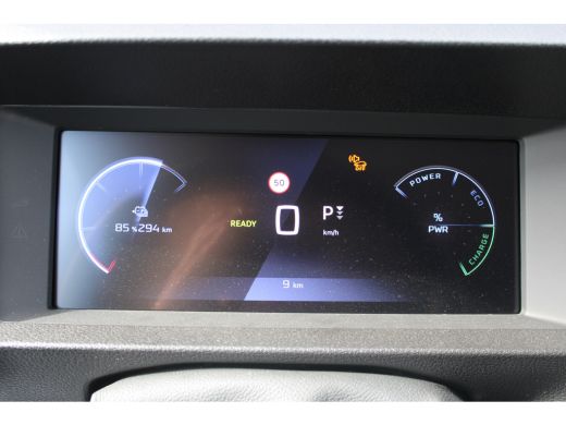 Peugeot e-Expert L3 75 kWh | 8 JAAR GARANTIE | CAMERA | NAVI | DRAADLOOS CARPLAY | COMFORT WAND | ActivLease financial lease