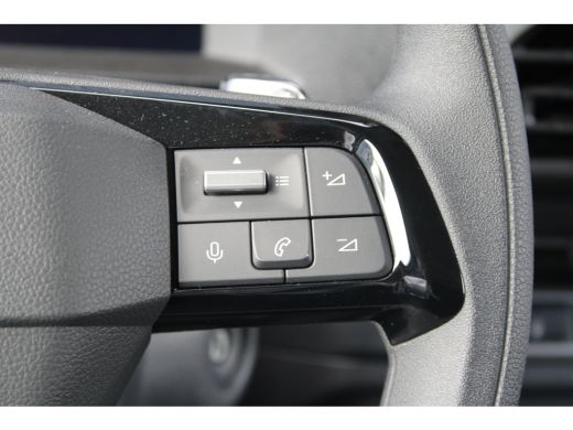 Peugeot e-Expert L3 75 kWh | 8 JAAR GARANTIE | CAMERA | NAVI | DRAADLOOS CARPLAY | COMFORT WAND | ActivLease financial lease