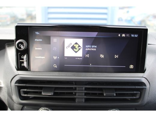 Peugeot e-Expert L3 75 kWh | 8 JAAR GARANTIE | CAMERA | NAVI | DRAADLOOS CARPLAY | COMFORT WAND | ActivLease financial lease