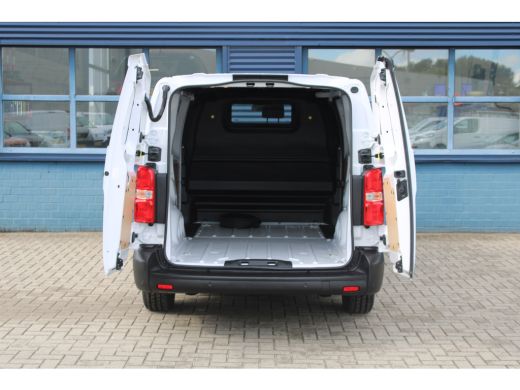 Peugeot e-Expert L3 75 kWh | 8 JAAR GARANTIE | CAMERA | NAVI | DRAADLOOS CARPLAY | COMFORT WAND | ActivLease financial lease