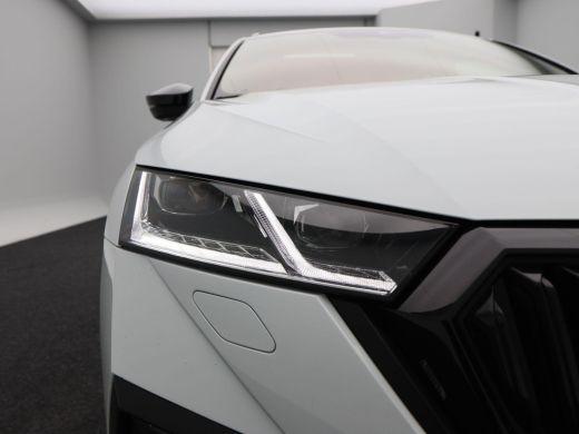 Skoda Octavia Combi 1.4 TSi 245 Pk RS iV PHEV Business | Full LED | Trekhaak | Stoelverwarming | Panoramadak | ... ActivLease financial lease