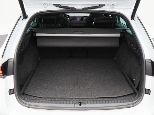 Skoda Octavia Combi 1.4 TSi 245 Pk RS iV PHEV Business | Full LED | Trekhaak | Stoelverwarming | Panoramadak | ... ActivLease financial lease