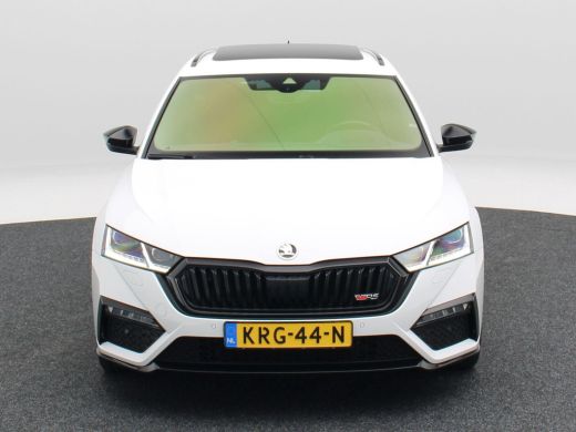 Skoda Octavia Combi 1.4 TSi 245 Pk RS iV PHEV Business | Full LED | Trekhaak | Stoelverwarming | Panoramadak | ... ActivLease financial lease