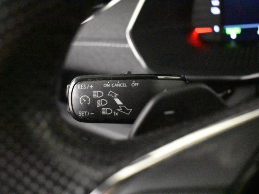 Skoda Octavia Combi 1.4 TSI iV PHEV Business Edition 204PK DSG/AUTO | Achteruitrijcamera | Parkeer assistent | ... ActivLease financial lease