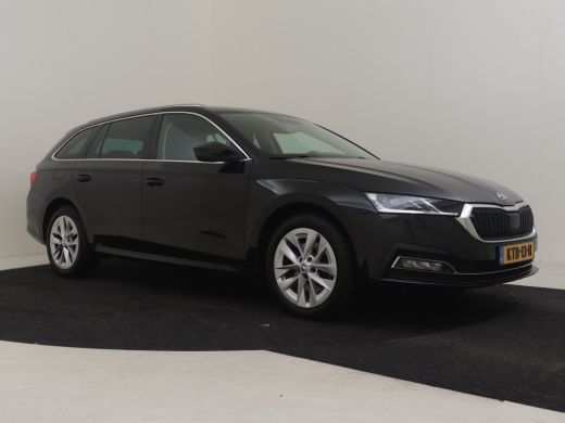 Skoda Octavia Combi 1.4 TSI iV PHEV Business Edition 204PK DSG/AUTO | Achteruitrijcamera | Parkeer assistent | ... ActivLease financial lease