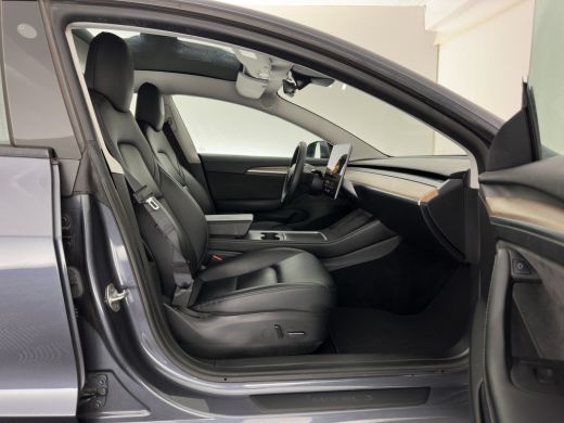 Tesla Model 3 RWD 60 kWh [3-Fase-11kW] {SoH-88%} (INCL-BTW) Aut. *PANO | AUTOPILOT | LEATHER | KEYLESS | FULL-L... ActivLease financial lease