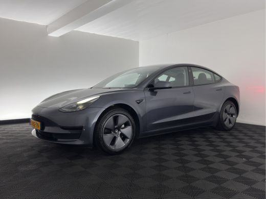Tesla Model 3 RWD 60 kWh [3-Fase-11kW] {SoH-88%} (INCL-BTW) Aut. *PANO | AUTOPILOT | LEATHER | KEYLESS | FULL-L... ActivLease financial lease