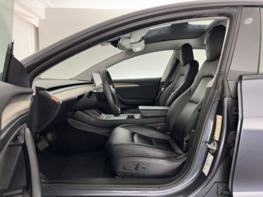 Tesla Model 3 RWD 60 kWh [3-Fase-11kW] {SoH-88%} (INCL-BTW) Aut. *PANO | AUTOPILOT | LEATHER | KEYLESS | FULL-L... ActivLease financial lease