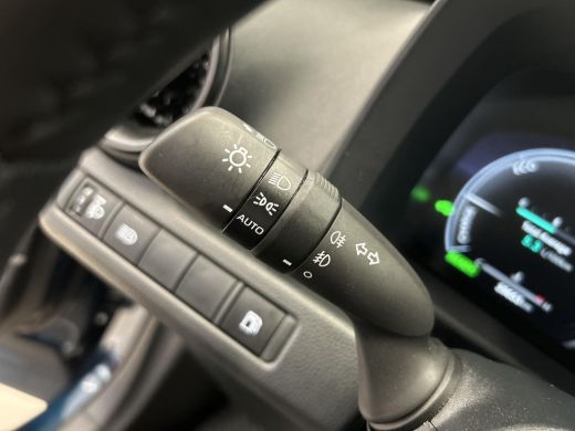 Toyota C-HR 1.8 Hybrid 140 Dynamic ActivLease financial lease