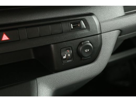 Toyota ProAce 2.0 D-4D L2H1 145PK | Automaat | Airco | Cruise | Camera | Carplay | 3 Zits | Trekhaak ActivLease financial lease