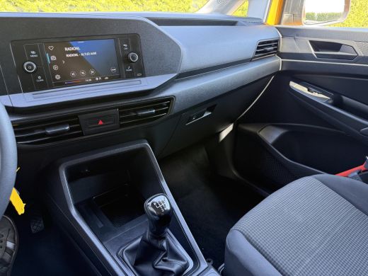 Volkswagen Caddy 2.0 TDI / L1H1 / 1e EIG. / AIRCO / CRUISE / TREKHAAK / ERGO COMFORT STOEL / DAKDRAGERS ActivLease financial lease