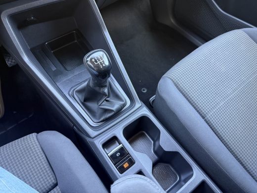 Volkswagen Caddy 2.0 TDI / L1H1 / 1e EIG. / AIRCO / CRUISE / TREKHAAK / ERGO COMFORT STOEL / DAKDRAGERS ActivLease financial lease
