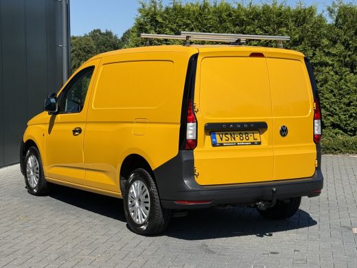 Volkswagen Caddy 2.0 TDI / L1H1 / 1e EIG. / AIRCO / CRUISE / TREKHAAK / ERGO COMFORT STOEL / DAKDRAGERS ActivLease financial lease