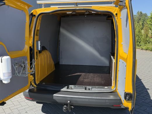 Volkswagen Caddy 2.0 TDI / L1H1 / 1e EIG. / AIRCO / CRUISE / TREKHAAK / ERGO COMFORT STOEL / DAKDRAGERS ActivLease financial lease