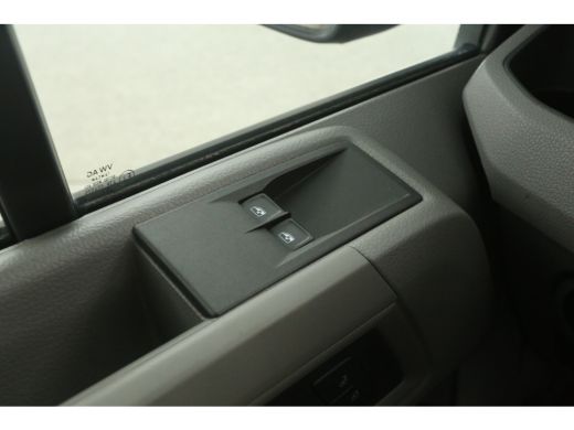 Volkswagen Crafter 2.0 TDI L3H2 140pk | Airco | Parkeersens. | Schuifdeur ActivLease financial lease