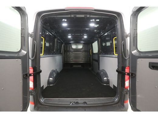 Volkswagen Crafter 2.0 TDI L3H2 140pk | Airco | Parkeersens. | Schuifdeur ActivLease financial lease