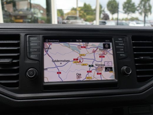 Volkswagen Crafter 35 2.0 TDI 140 PK DSG L4H3 + 3000 KG TREKHAAK | CAMERA | CARPLAY | NAVIGATIE ActivLease financial lease