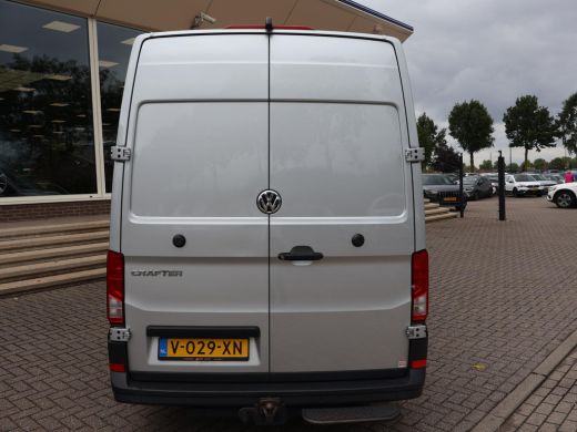 Volkswagen Crafter 35 2.0 TDI 140 PK DSG L4H3 + 3000 KG TREKHAAK | CAMERA | CARPLAY | NAVIGATIE ActivLease financial lease