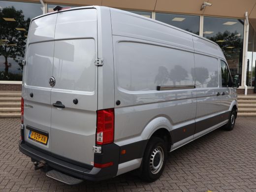 Volkswagen Crafter 35 2.0 TDI 140 PK DSG L4H3 + 3000 KG TREKHAAK | CAMERA | CARPLAY | NAVIGATIE ActivLease financial lease