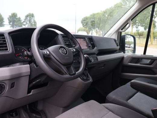 Volkswagen Crafter 35 2.0 TDI 140 PK DSG L4H3 + 3000 KG TREKHAAK | CAMERA | CARPLAY | NAVIGATIE ActivLease financial lease