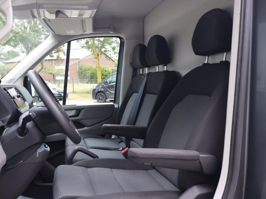 Volkswagen Crafter 35 2.0 TDI 177 PK 4MOTION 4X4 DSG L3H3 + 3000 KG TH | LED | MASSAGE | STANDKACHEL ActivLease financial lease