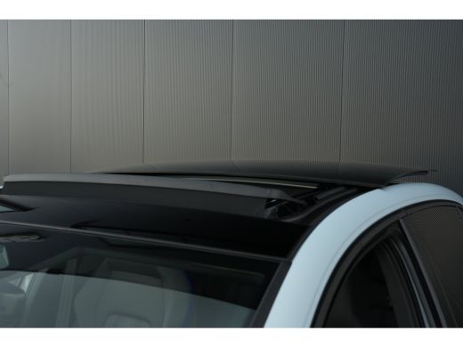 Volkswagen Golf 1.5 eHybrid 272pk GTE | 360 Camera | Adaptive Cruise | Stuur & Stoelverwarming | Head-Up | Panora... ActivLease financial lease