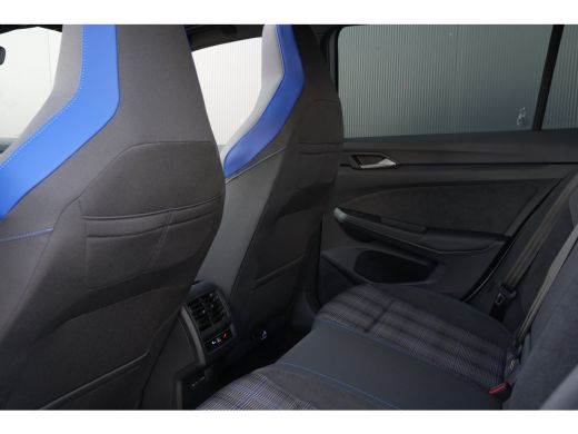 Volkswagen Golf 1.5 eHybrid 272pk GTE | 360 Camera | Adaptive Cruise | Stuur & Stoelverwarming | Head-Up | Panora... ActivLease financial lease