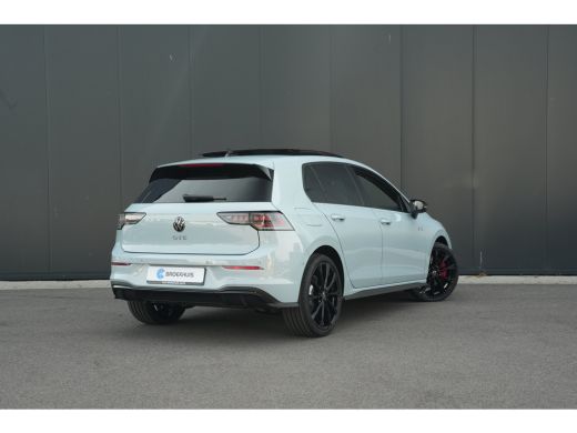 Volkswagen Golf 1.5 eHybrid 272pk GTE | 360 Camera | Adaptive Cruise | Stuur & Stoelverwarming | Head-Up | Panora... ActivLease financial lease