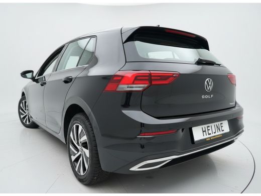 Volkswagen Golf 204PK eHybrid PHEV DSG STYLE CAMERA/CARPLAY/SFEERVERL. ActivLease financial lease