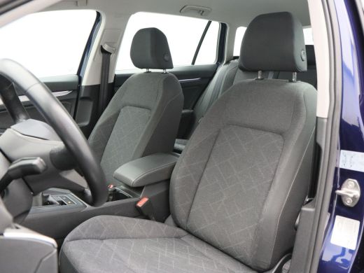 Volkswagen Golf Variant 1.0 TSi 110 Pk Life | Adaptive Cruise | Climatronic | Navigatie | CarPlay | 16 Inch | 73... ActivLease financial lease