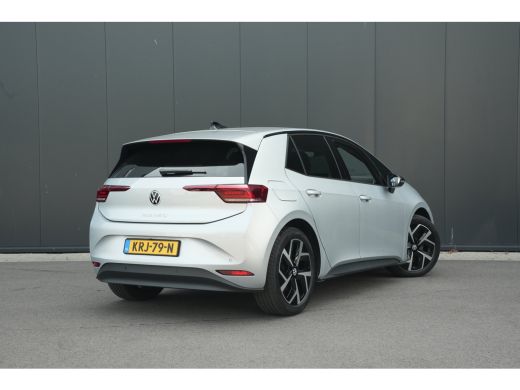 Volkswagen ID.3 Neo Life 50 kWh 170pk Stuurverwarming | Stoelverwarming | Achteruitrijcamera | Navigatie | Steunhaak ActivLease financial lease