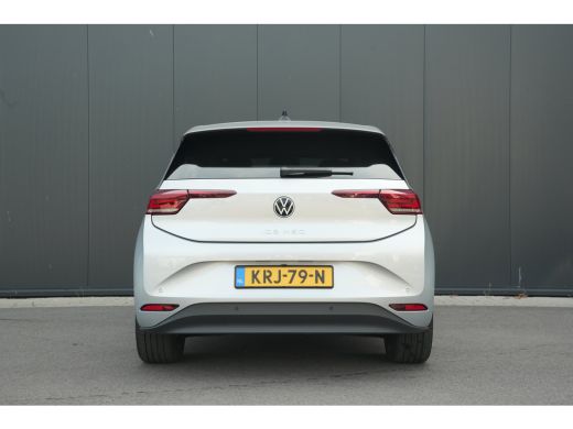 Volkswagen ID.3 Neo Life 50 kWh 170pk Stuurverwarming | Stoelverwarming | Achteruitrijcamera | Navigatie | Steunhaak ActivLease financial lease