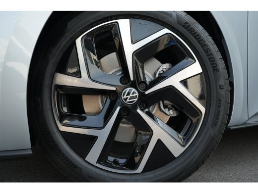 Volkswagen ID.3 Neo Life 50 kWh 170pk Stuurverwarming | Stoelverwarming | Achteruitrijcamera | Navigatie | Steunhaak ActivLease financial lease