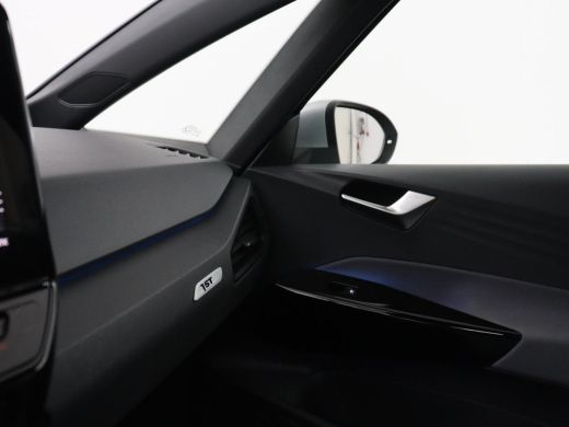 Volkswagen ID.3 | SOH 92,5% | Stuur/stoel verwarming | Cruise control | Carplay | Navigatie | Sfeerverlichting | ... ActivLease financial lease
