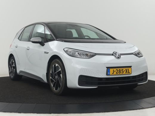 Volkswagen ID.3 | SOH 92,5% | Stuur/stoel verwarming | Cruise control | Carplay | Navigatie | Sfeerverlichting | ... ActivLease financial lease