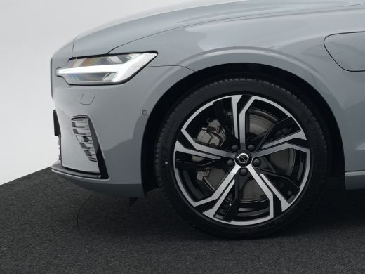 Volvo  V60 T6 Recharge AWD Ultra Dark | Bowers & Wilkins | Head-Up | 360&deg; | Massage | Nappa | Stoelventilati... ActivLease financial lease