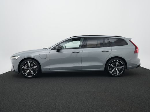 Volvo  V60 T6 Recharge AWD Ultra Dark | Bowers & Wilkins | Head-Up | 360&deg; | Massage | Nappa | Stoelventilati... ActivLease financial lease